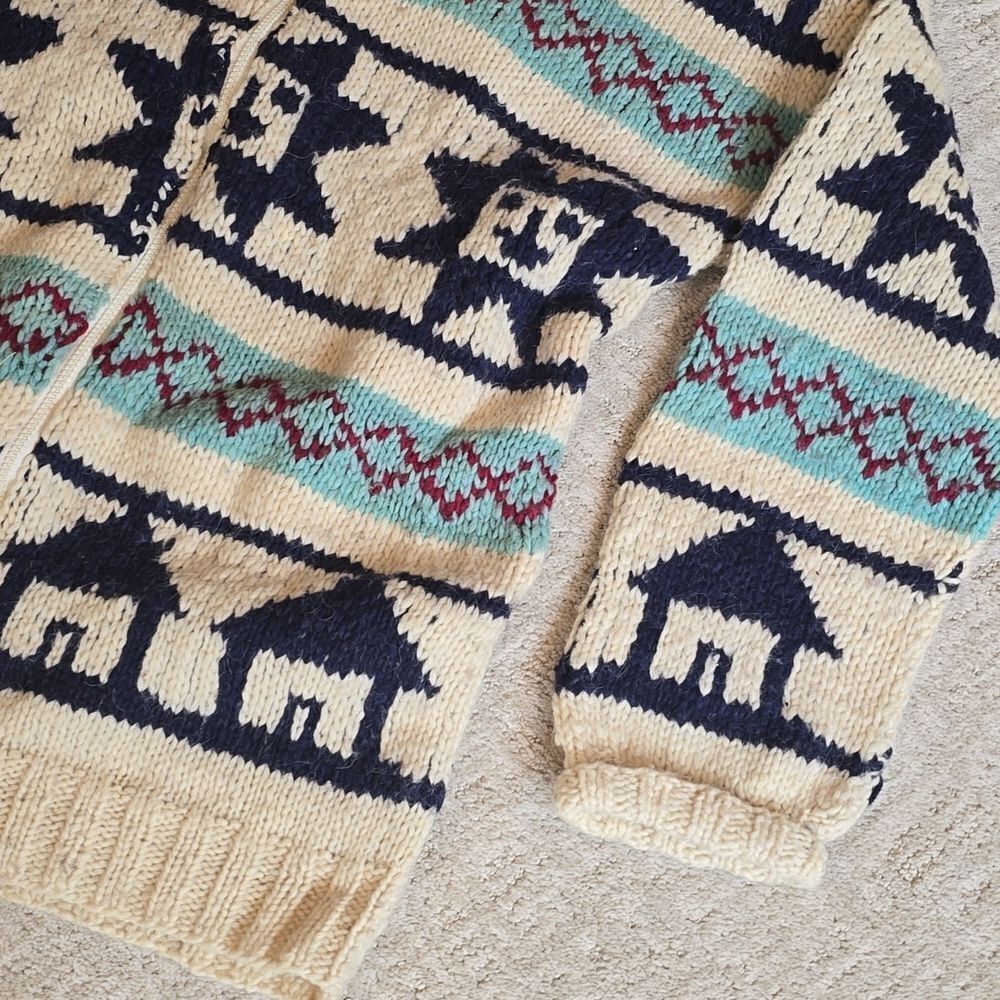 Handmade Knit Patterned Sweater - Picture 3 of 6